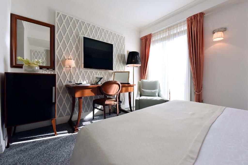 Отель Hotel Ziya Подгорица