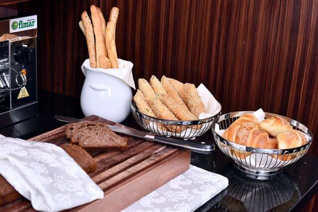 Отель Hotel Ziya Подгорица-16